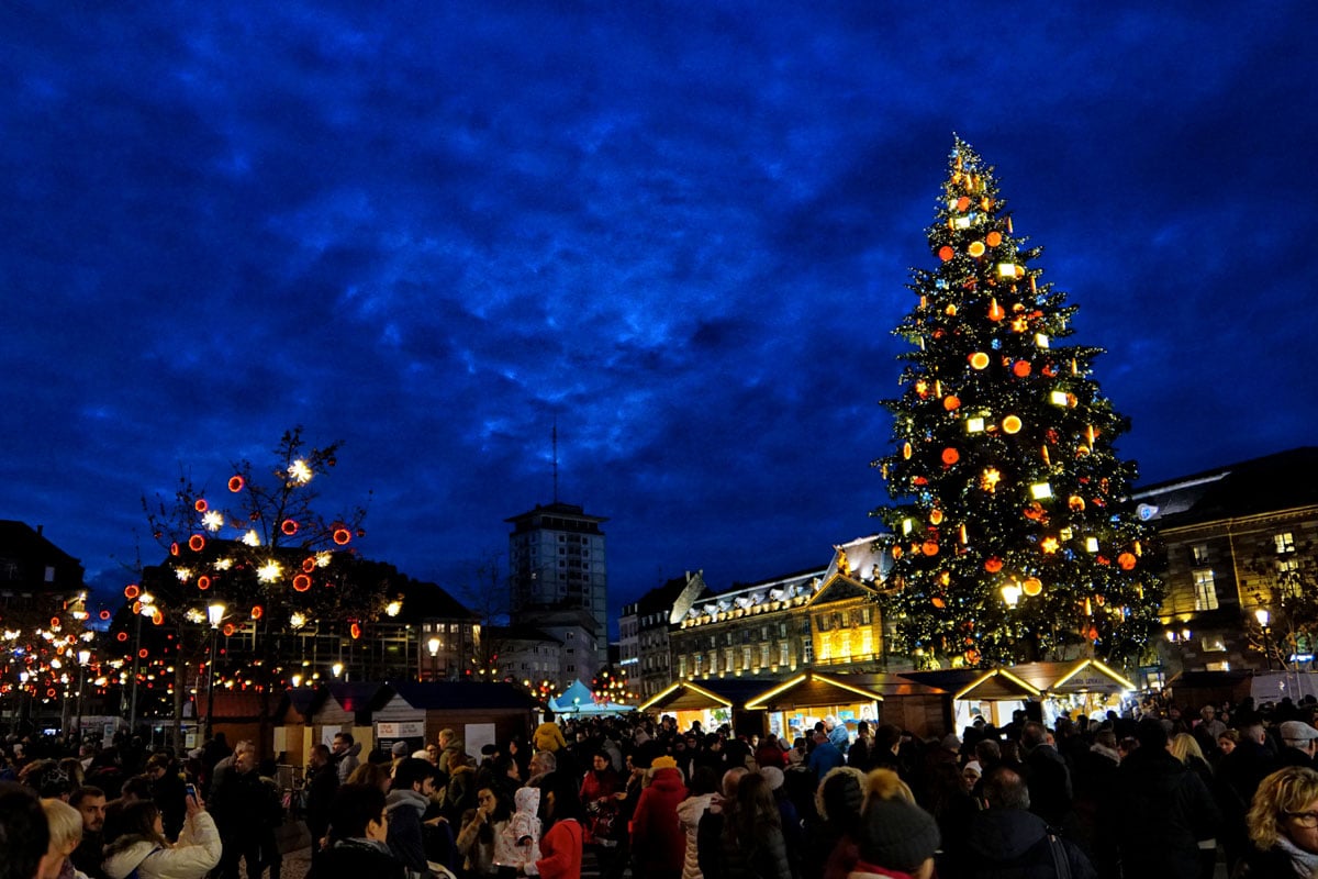 Le Grand Sapin du marché de Noel de Strasbourg